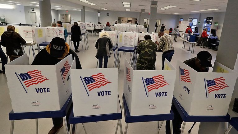 ap-ohio-voting-poll-booth-2021-03_11022021-1