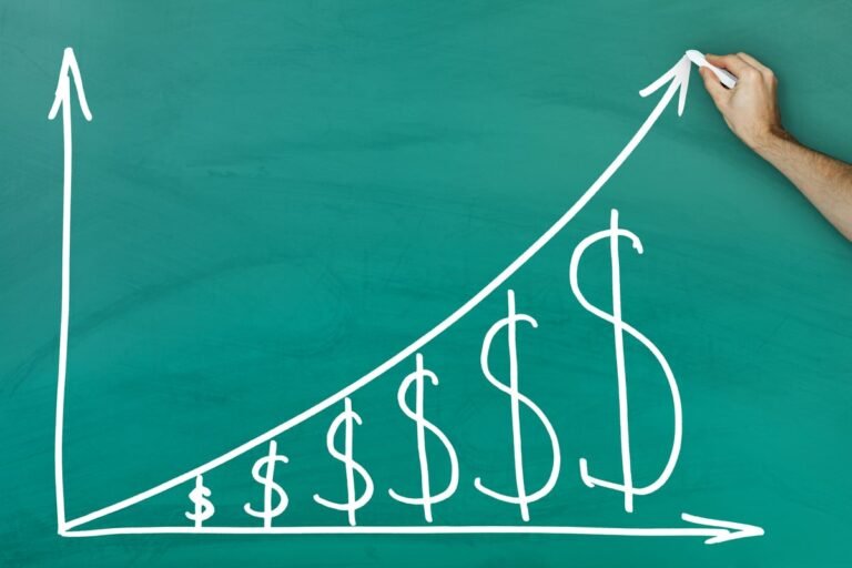 Dans quoi dois-je investir ? Je mets mon argent dans ces 2 actions pour 2027.