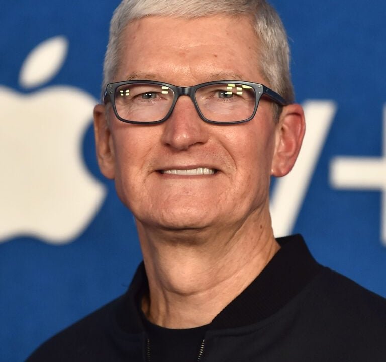 Tim Cook en tant que PDG d'Apple : les investisseurs qui ont soutenu les actions avec 1 000 $ lors de sa prise de fonction disposent désormais de ce montant