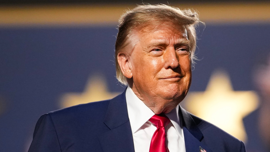 Les démocrates remettent à contrecœur la victoire de Trump sur les tarifs dans le projet de loi sur les sanctions tentaculaires