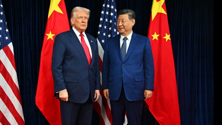 Les acteurs du pouvoir technologique prennent place à table pour un dîner à enjeux élevés avec Trump et Xi