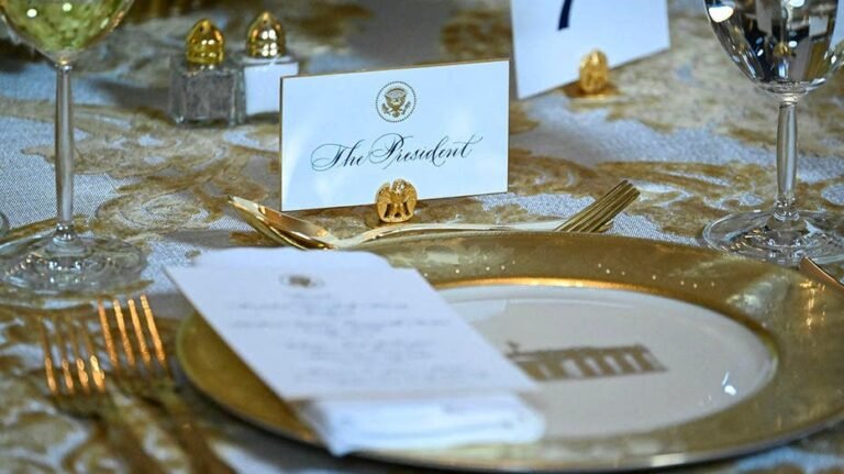 Quel est le menu du dîner d'État de Trump avec le Chinois Xi ? Un aliment de base américain manque cruellement