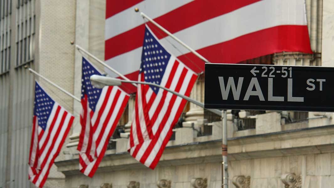 Marché boursier aujourd'hui : le Dow Jones chute au milieu des craintes liées aux taux ; Sandisk et KLA mènent le Nasdaq-100 alors que les services publics gagnent