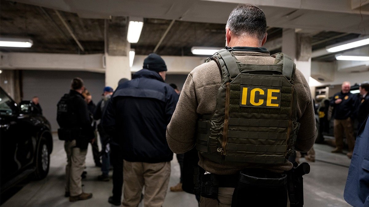 Sondage Fox News : la majorité dit que l'application de la loi sur l'immigration a franchi la ligne