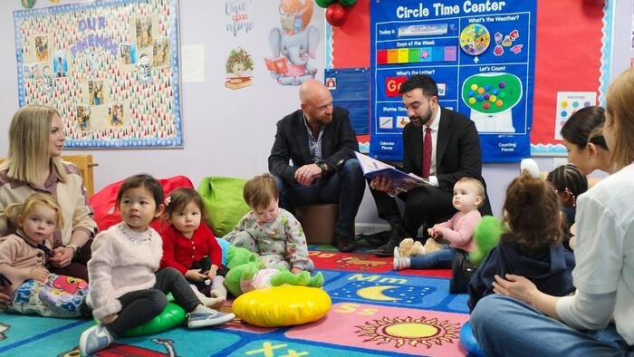 New York interdit l'IA dans les écoles primaires et secondaires publiques pour 2026-2027