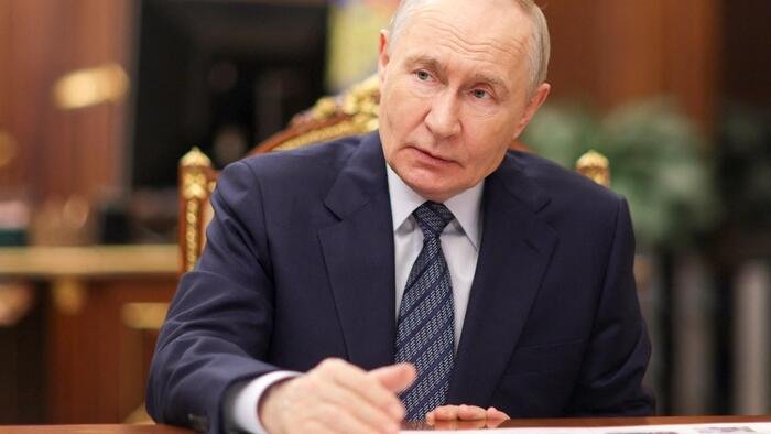 Poutine dit qu'il y a une chance de parvenir à un accord de paix en Ukraine et veut restaurer l'intégralité des relations avec les États-Unis