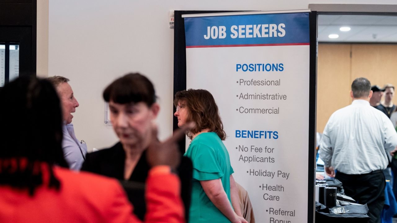 Le secteur privé a créé 38 000 emplois en août, un chiffre inférieur aux attentes, selon ADP