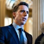 Trois nouvelles entreprises font face à l'enquête de Josh Hawley sur la surveillance par l'IA et le suivi des véhicules