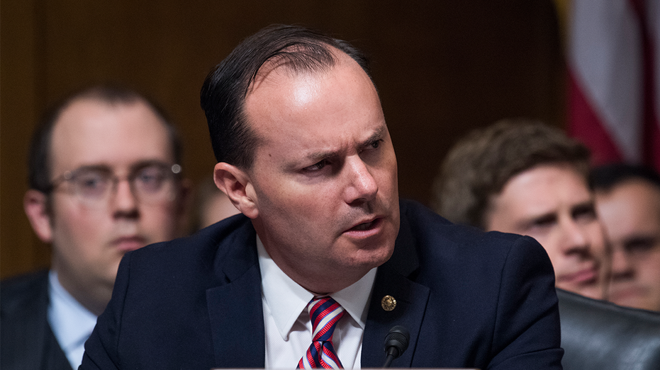 REGARDER : Mike Lee explose suite à une erreur de vote qui « continue de se produire » alors qu'un grand nombre de non-citoyens sont inscrits sur les listes
