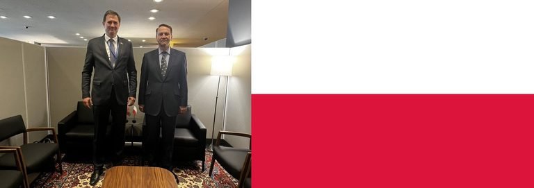 photo_poland_flag_combined