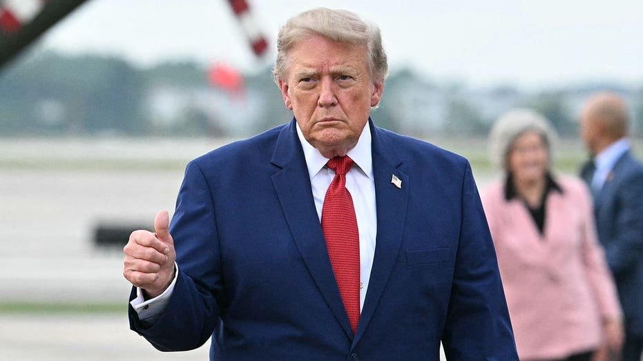 Les démocrates clignent des yeux dans la lutte contre la fermeture et donnent la victoire à Trump et au Parti républicain avant la mi-mandat
