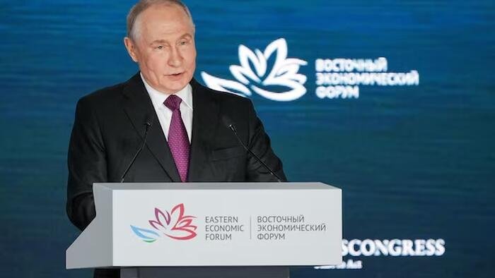 Poutine laisse entrevoir une "chance" de paix, tandis que l'Ukraine invoque une "nouvelle dynamique" pour se mettre à la table