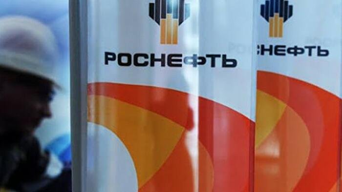 Les revenus pétroliers de la Russie chutent alors que l'Oural tombe à 59 dollars
