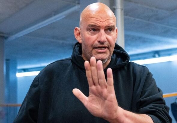 Fetterman fait face à la révolte des Démocrates alors qu'un rapport explosif alimente les pressions pour l'évincer : « Honte »