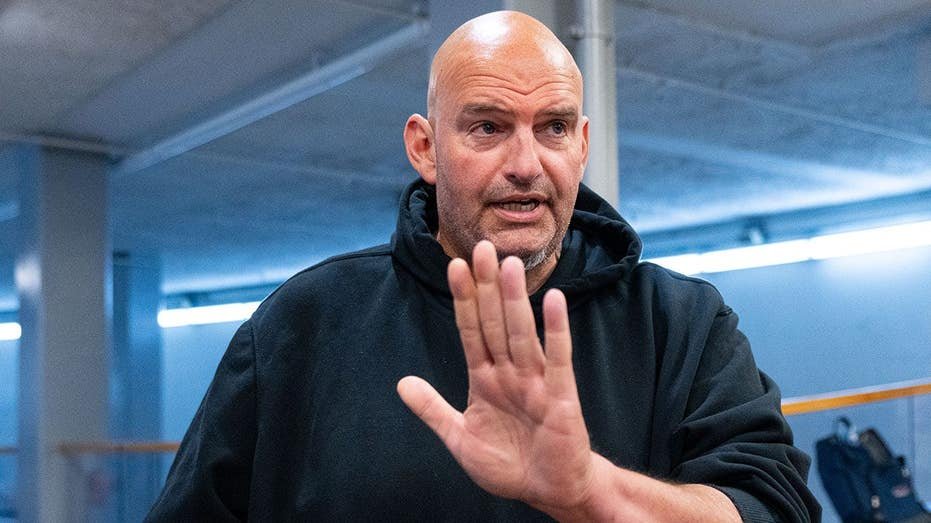 Fetterman fait face à la révolte des Démocrates alors qu'un rapport explosif alimente les pressions pour l'évincer : « Honte »
