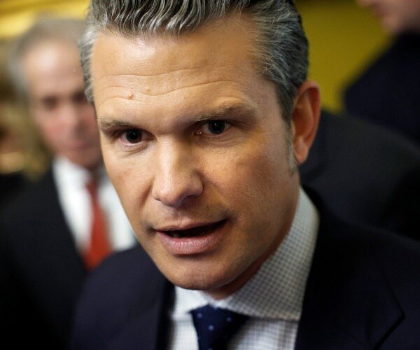 Hegseth semble se moquer de la Garde côtière canadienne à cause de sa fierté