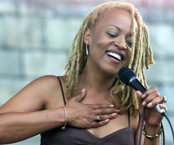 Cassandra Wilson, la chanteuse de jazz deux fois lauréate d'un Grammy Award, est décédée
