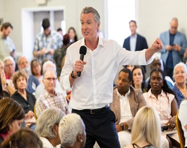 La Californie a rendu Gavin Newsom célèbre. Cela va-t-il freiner ses ambitions présidentielles pour 2028 ?