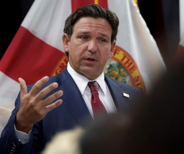 DeSantis offre un « asile » en Floride au juré de Clancy Holdout