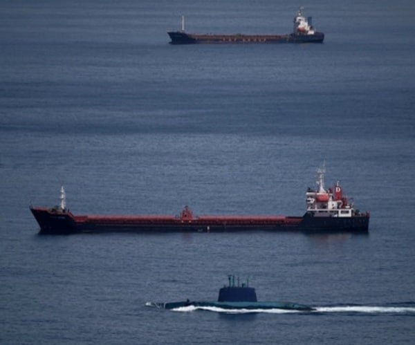 Des explosions entendues près de l'île iranienne de Kharg et un pétrolier touché