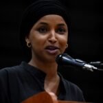 Rapport : le représentant Omar innocenté dans une affaire de divulgation financière