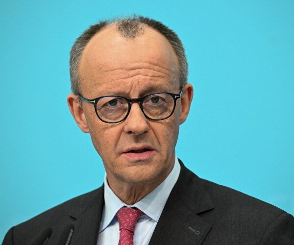 Merz craint l'AFD de droite pour les élections de dimanche