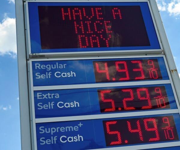 Le diesel dépasse les 6 $ le gallon pour la première fois : GasBuddy