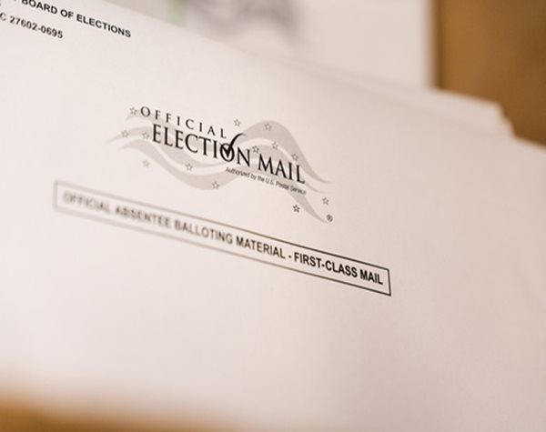 L’administration Trump lance un nouvel appel à la Cour suprême pour autoriser les restrictions sur le vote par correspon