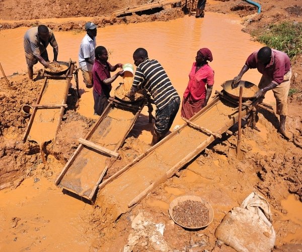 Les États-Unis vont aider à développer le traitement des minéraux critiques au Kenya