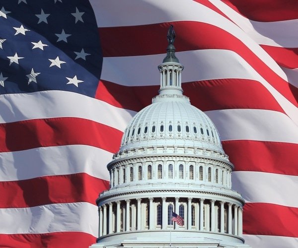 Le représentant Hudson à Newsmax : Le GOP tiendra son siège au milieu de la « révolution bolchevique » des démocrates