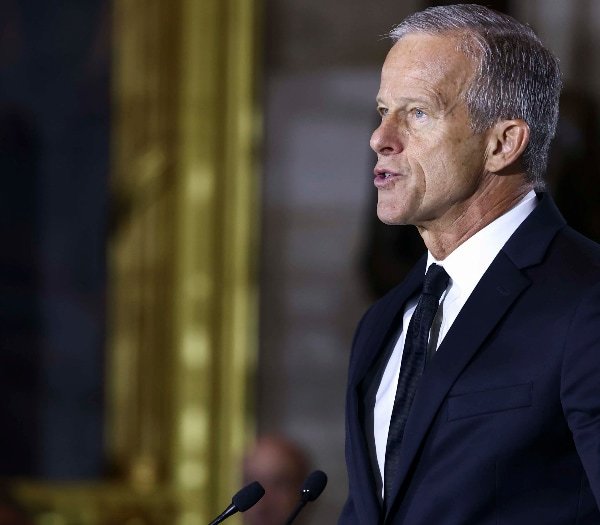 Thune avertit le GOP de ne pas prendre la majorité au Sénat pour acquise