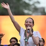Machado appelle à des élections libres au Venezuela, premières remarques depuis l'accord pétrolier avec Trump