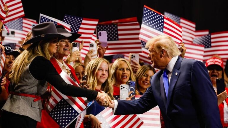 [Jeudi 5h] Trump se remet sur le bulletin de vote : 5 points à retenir de la convention de mi-mandat du GOP Nuit 1