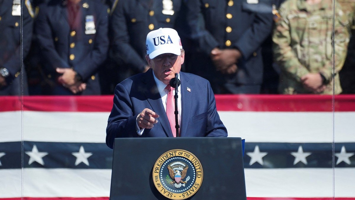 Trump décerne à titre posthume la Médaille de la liberté à « l'homme au bandana rouge » des attentats du 11 septembre