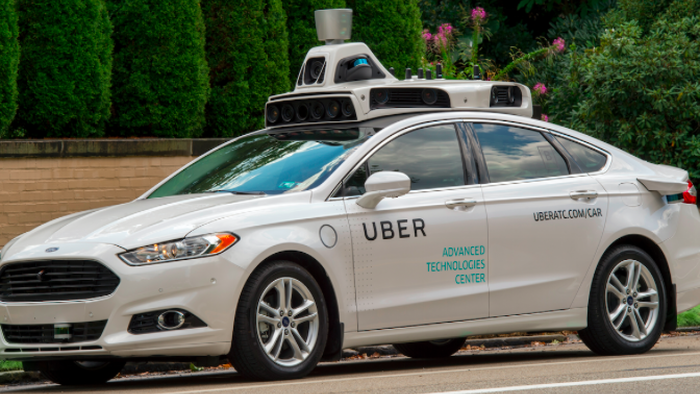 Uber arme-t-il les syndicats pour ralentir ses rivaux Robotaxi ?
