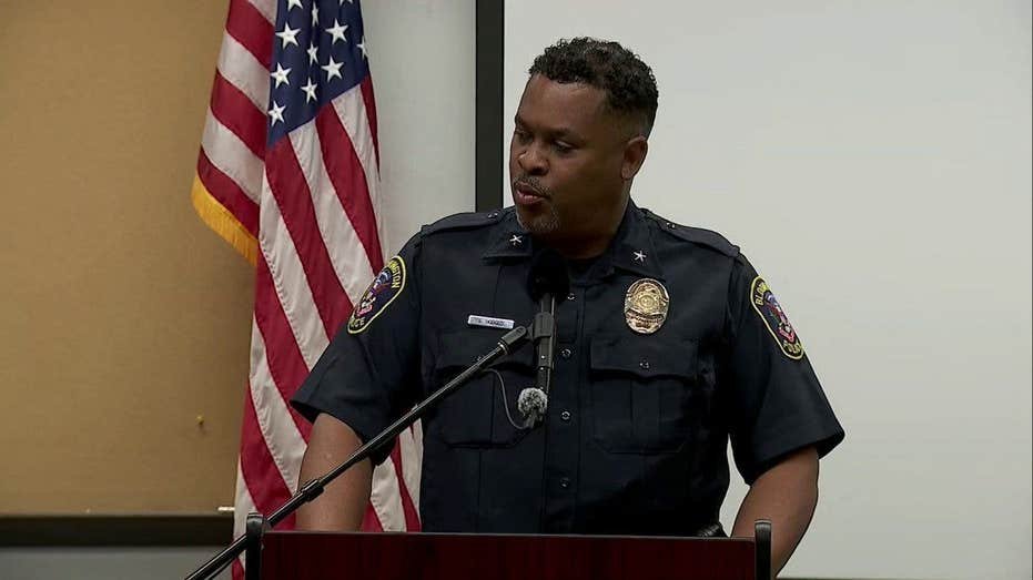 Une fusillade somalienne de 100 coups de feu secoue le Minnesota alors que le shérif avertit « nous sommes en difficulté »