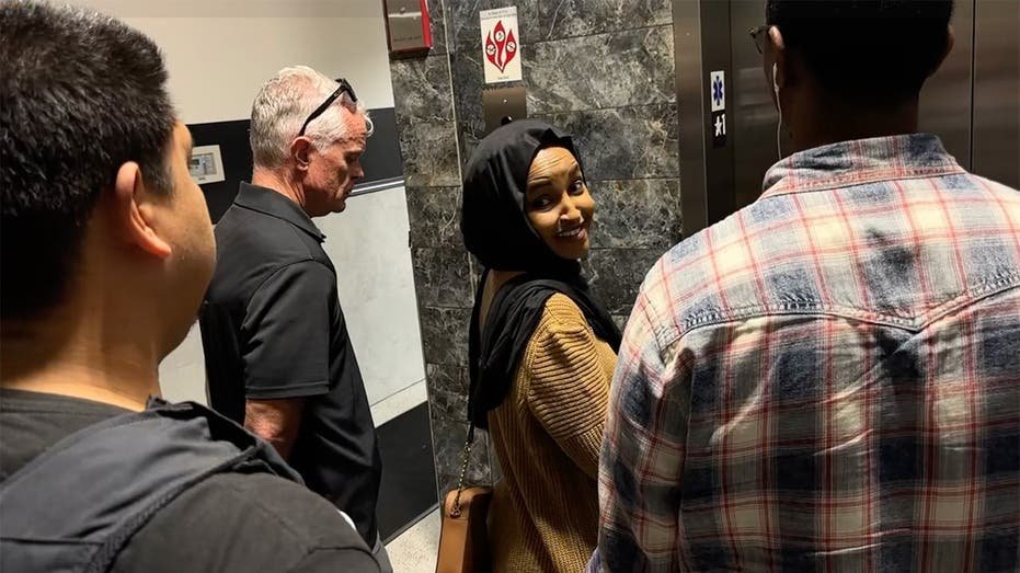Ilhan Omar double le « vrai nom » lorsqu'elle est confrontée au Mall of Somalia