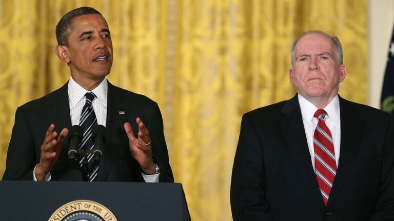 Le juge de Biden rejette l'offre légale du chef de la CIA d'Obama contre Trump sur un problème clé
