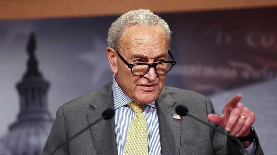 Schumer met en garde contre un avantage républicain qui pourrait changer la bataille pour le contrôle du Sénat