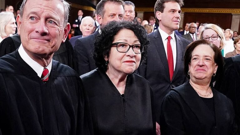 Sotomayor nie l'offre de maman d'amener son fils à l'école d'élite de New York dans un contexte de lutte contre la discrimination raciale