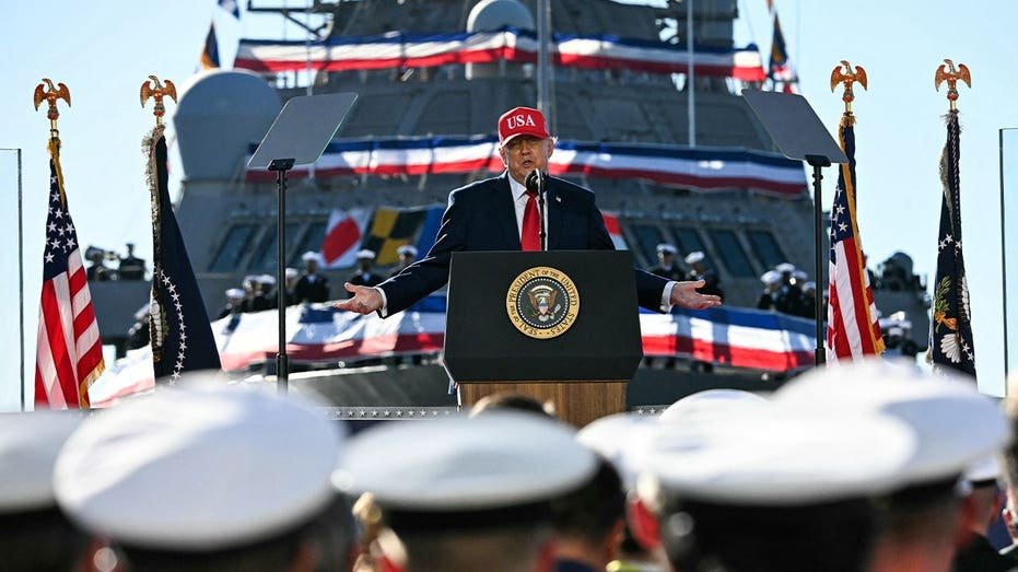 Trump révèle la participation surprise des contribuables américains dans un nouvel accord de sous-marin de 6,6 milliards de $