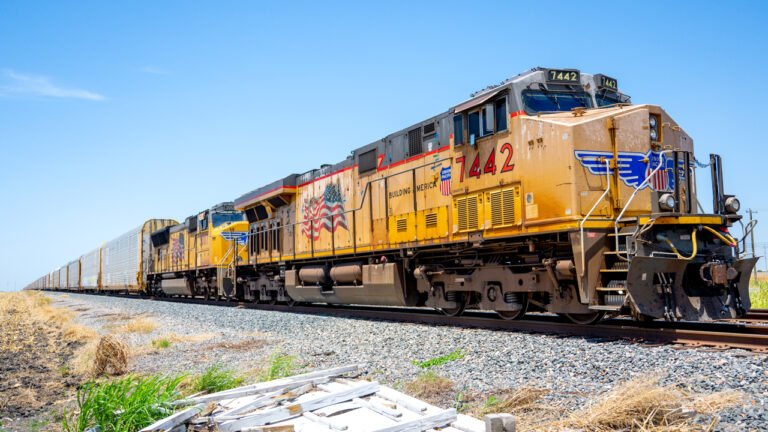 Le PDG d'Union Pacific plaide en faveur d'une fusion de Norfolk Southern à 85 milliards de $ dans un contexte de refoulement